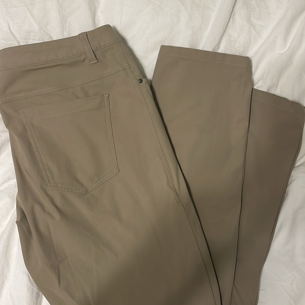 Lululemon Men’s ABC Pants Classic